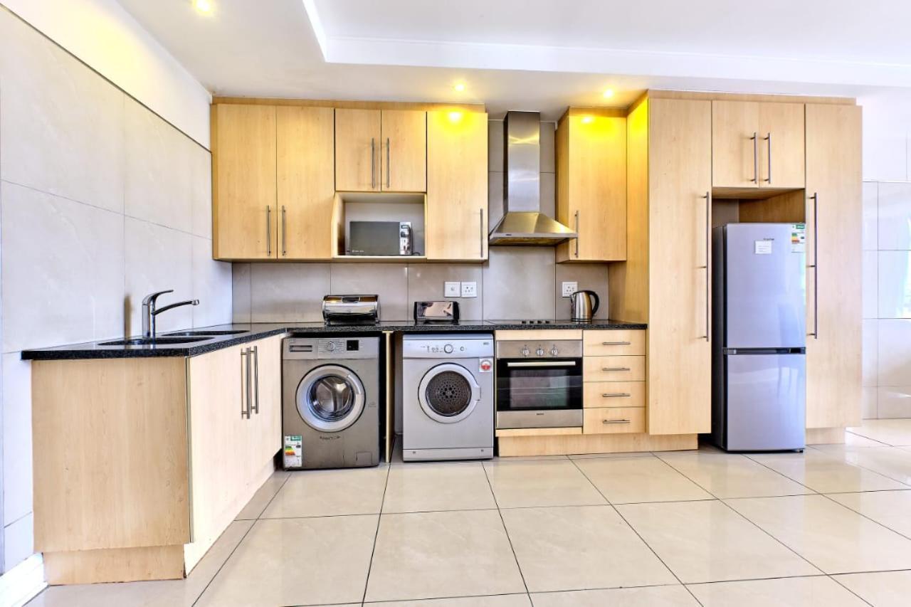 Sandton Serviced Apartments@Hydro 约翰内斯堡 客房 照片